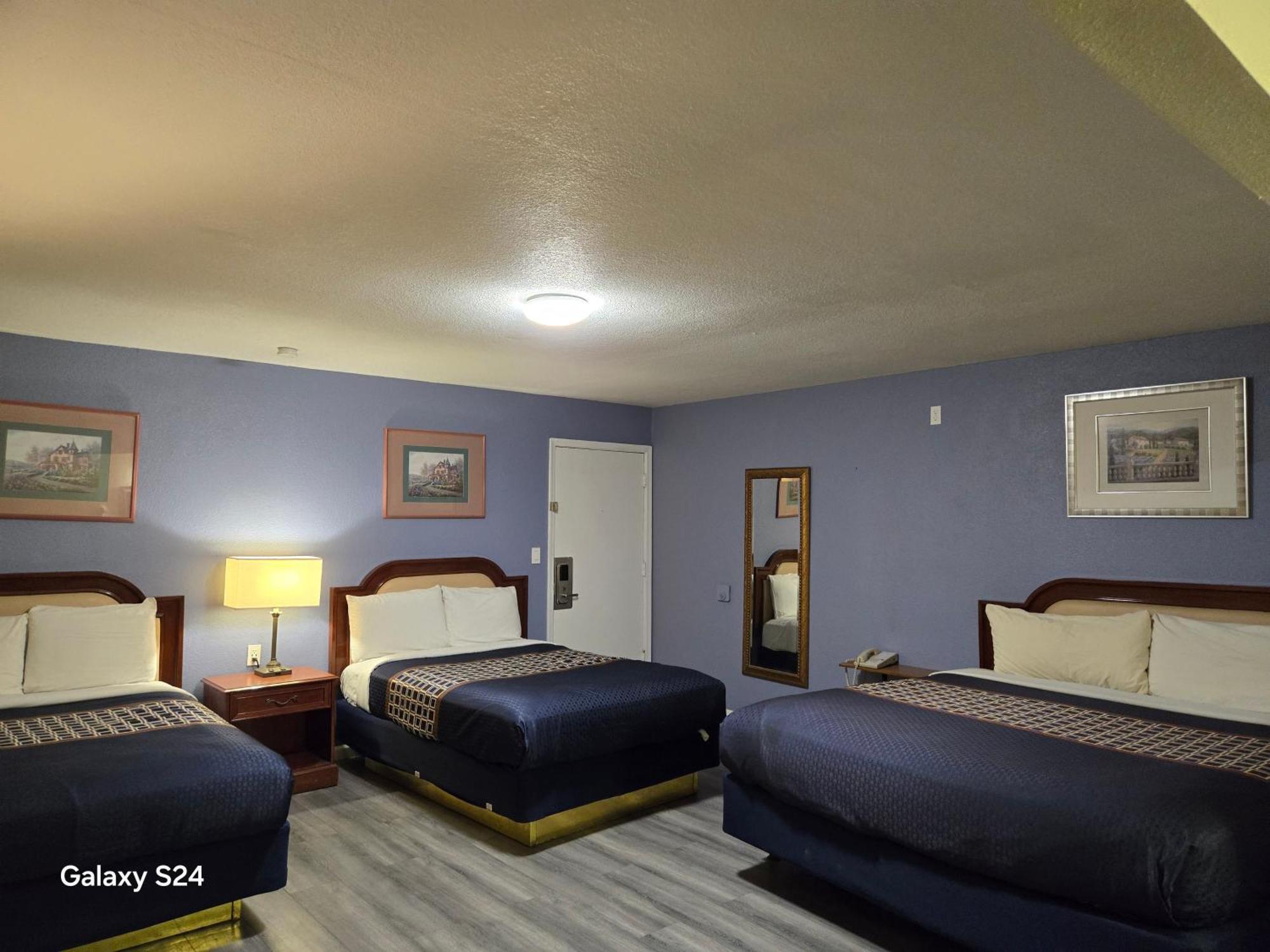 Rodeway Inn & Suites Blythe I-10 Bagian luar foto