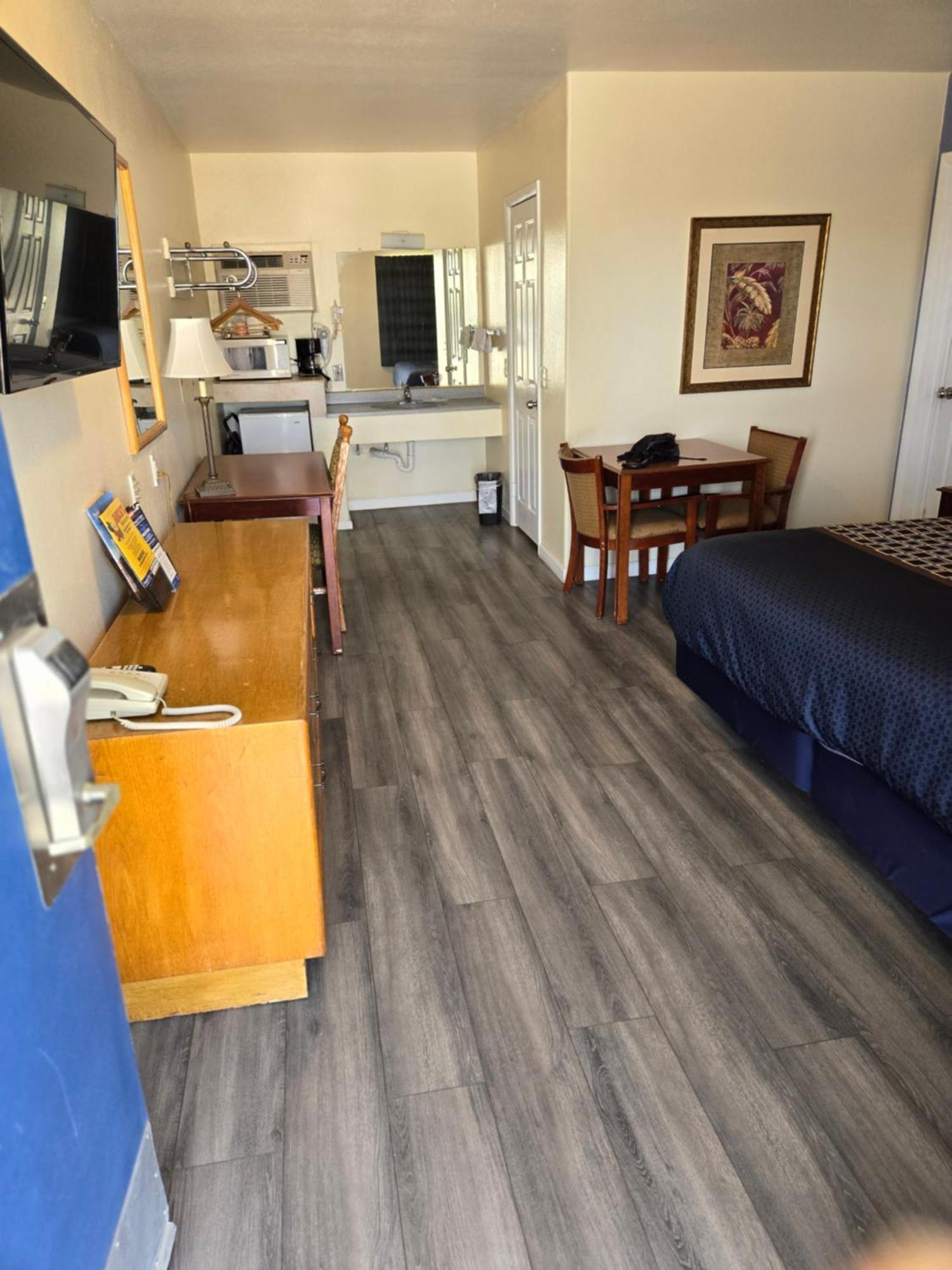 Rodeway Inn & Suites Blythe I-10 Bagian luar foto