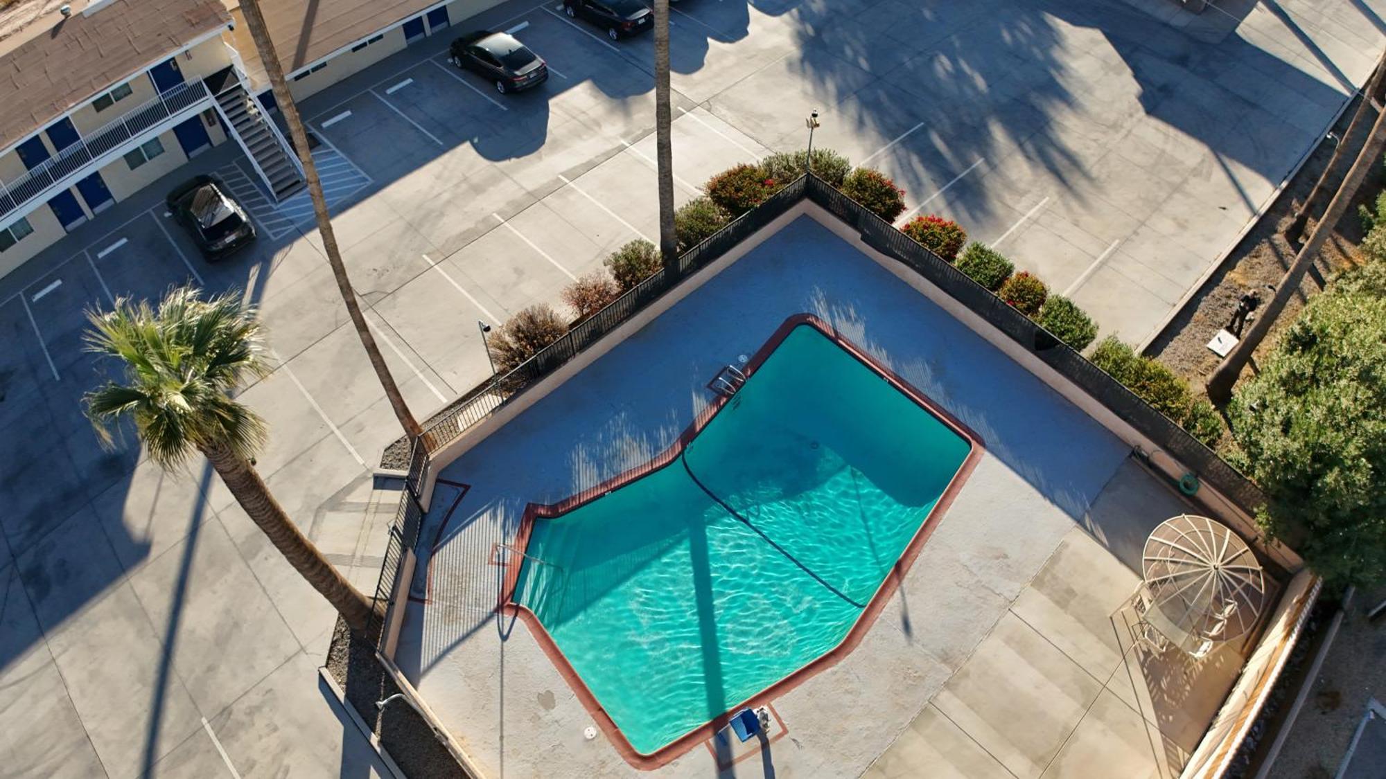 Rodeway Inn & Suites Blythe I-10 Bagian luar foto