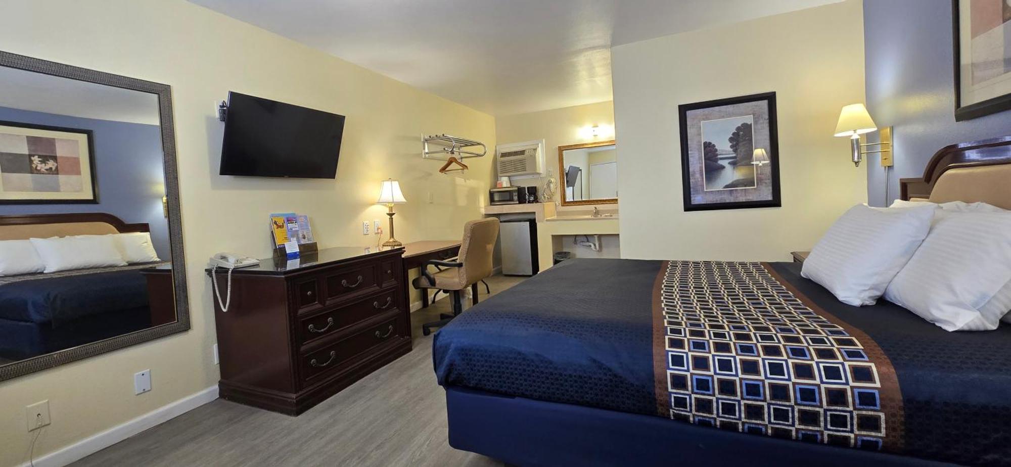 Rodeway Inn & Suites Blythe I-10 Bagian luar foto