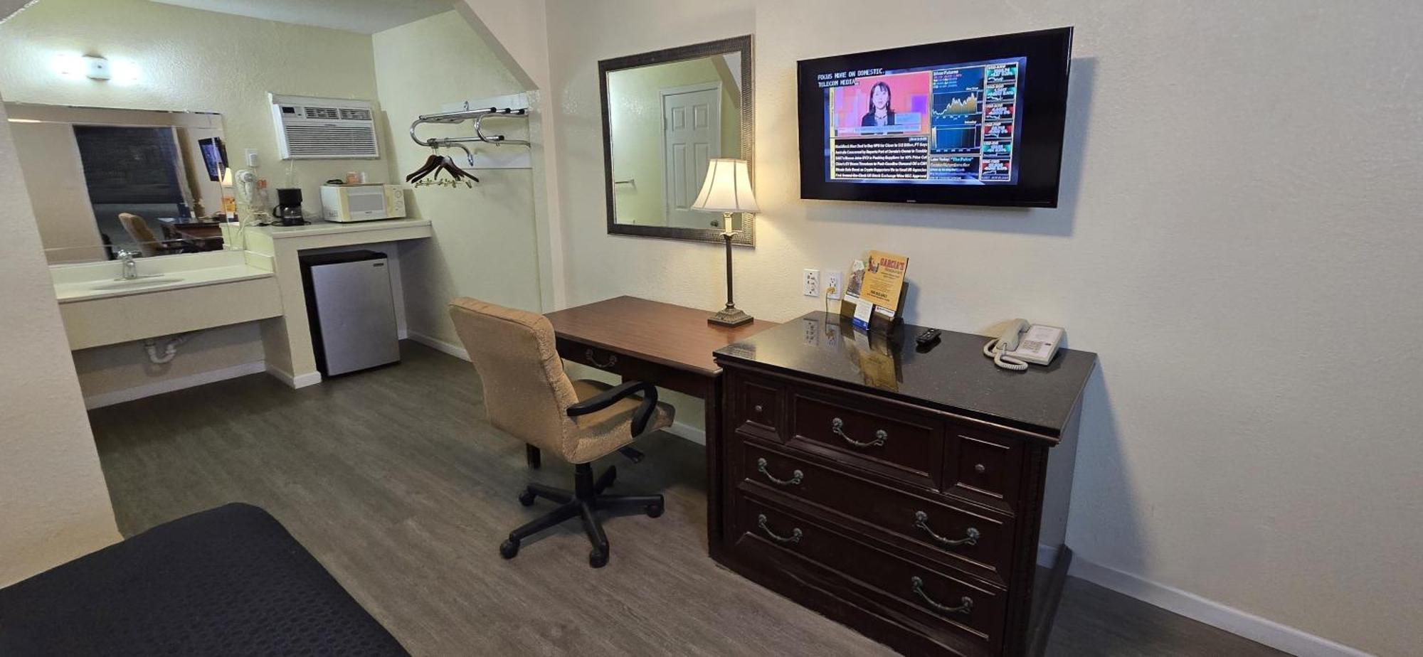 Rodeway Inn & Suites Blythe I-10 Bagian luar foto